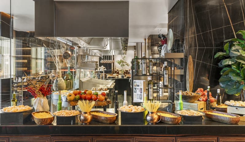 middle-east-holidays/abu-dhabi/rixos-marina-abu-dhabi-hotel-terra- mare